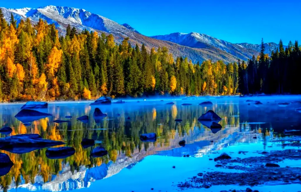 kanas lake xinjiang